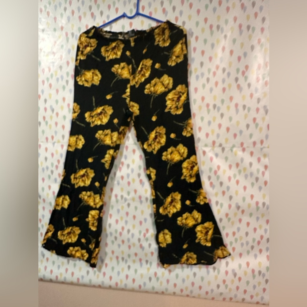 Pants floral yellow